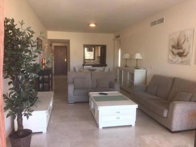 Apartamento en alquiler en El Campanario Estepona, Costa del Sol Occidental