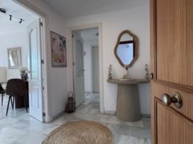 Apartamento en alquiler en Urbanización Puerto Estepona (Seghers), Costa del Sol Occidental