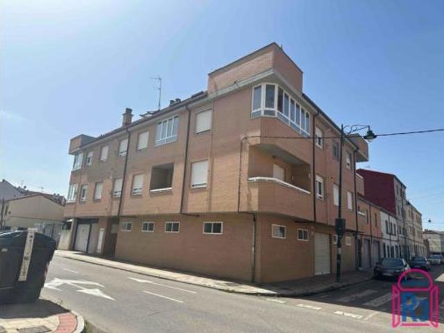 Apartamento en alquiler en Armunia, León