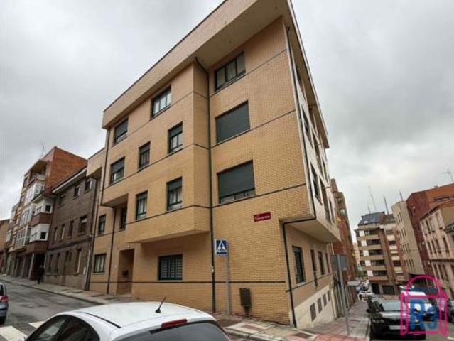Apartamento en alquiler en Renueva - San Esteban, León