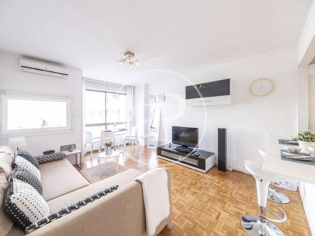 Apartamento en alquiler en Chamberí, Madrid