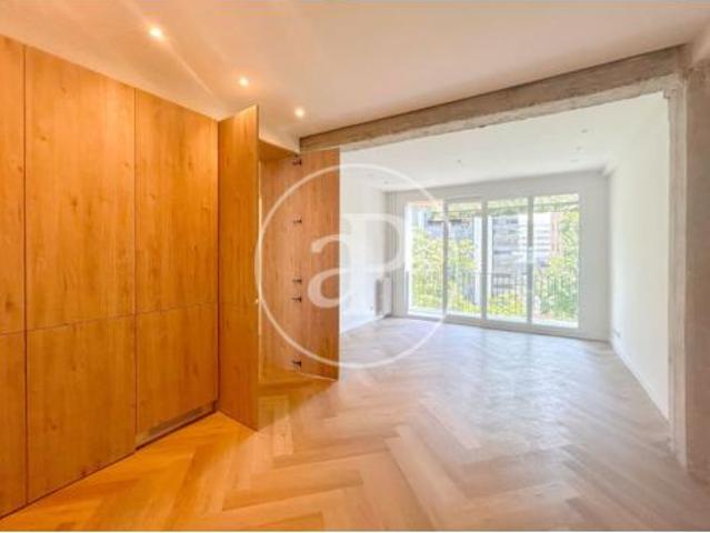 Apartamento en alquiler en Castillejos, Madrid