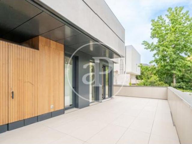 Apartamento en alquiler en Ciudad Lineal, Madrid