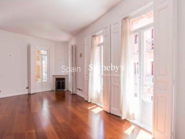 Apartamento en alquiler en Palacio, Madrid
