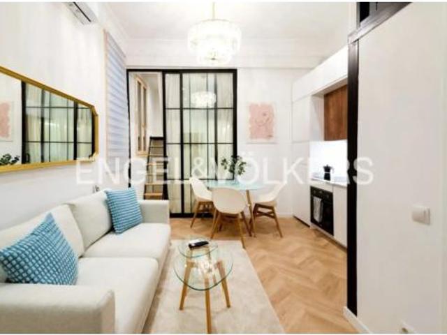 Apartamento en alquiler en Centro, Madrid