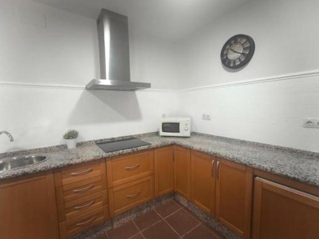 Apartamento en alquiler en Puerto de la Torre, Málaga-Costa del Sol