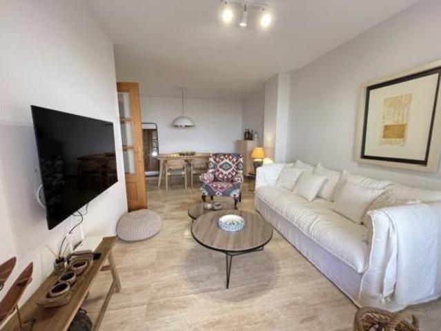 Apartamento en alquiler en Rícmar, Costa del Sol Occidental