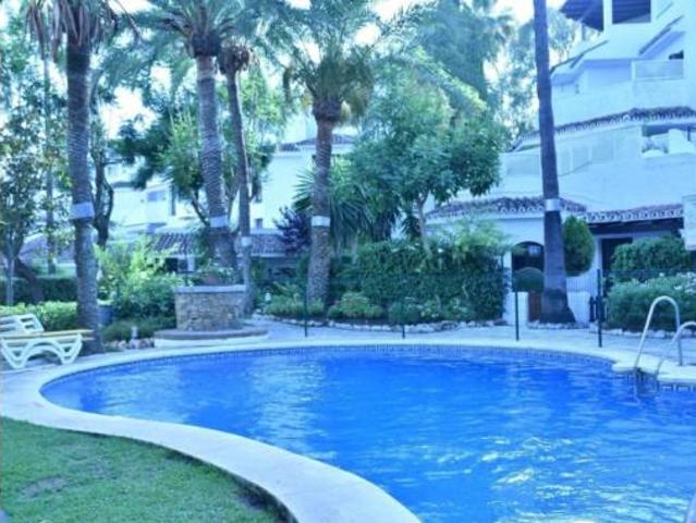 Apartamento en alquiler en Rícmar, Costa del Sol Occidental