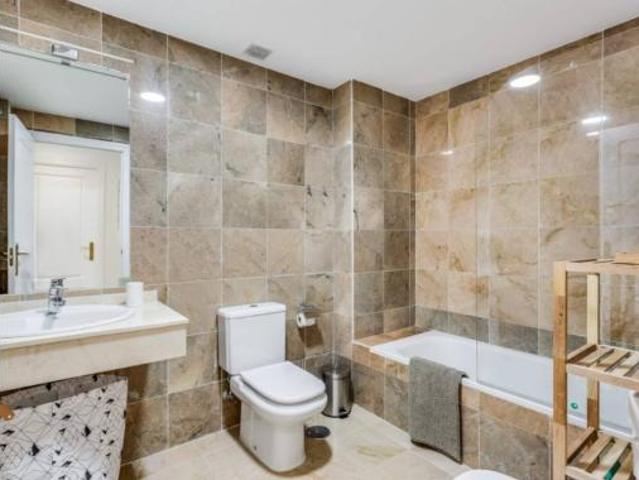 Apartamento en alquiler en Rícmar, Costa del Sol Occidental