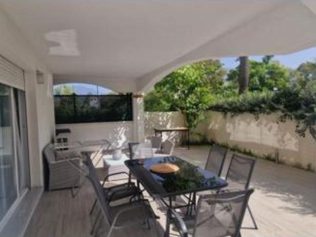 Apartamento en alquiler en Nueva Andalucía, Costa del Sol Occidental