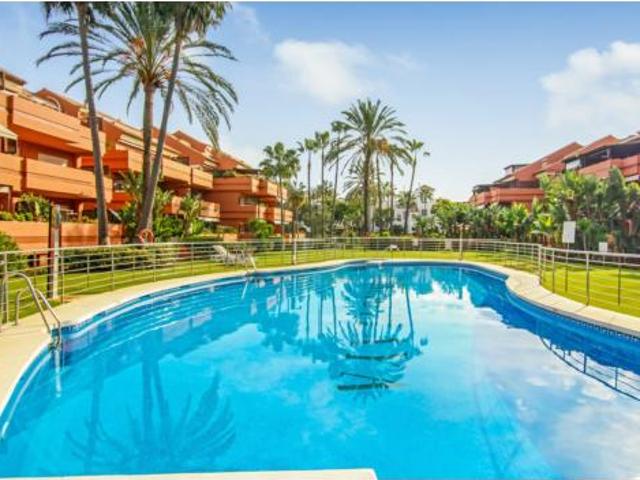 Apartamento en alquiler en San Pedro Alcántara, Marbella