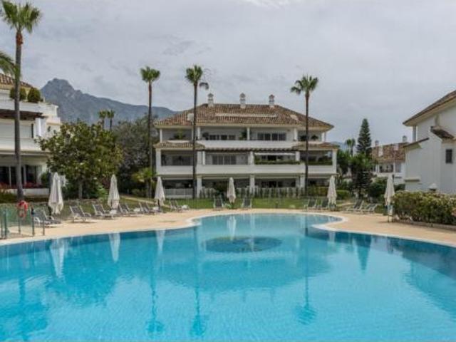 Apartamento en alquiler en La Carolina, Costa del Sol Occidental