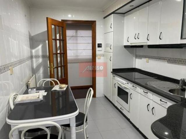 Apartamento en alquiler en Montealegre, Ourense