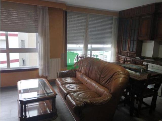Apartamento en alquiler en Montealegre, Ourense