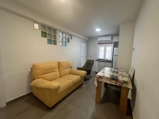 Piso en alquiler en Peñamefecit, Jaén