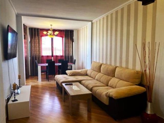 Apartamento en alquiler en Urbanización Doña Pepa, el Baix Segura / La Vega Baja