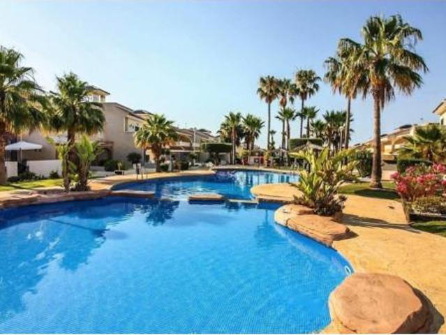 Apartamento en alquiler en Urbanización Doña Pepa, el Baix Segura / La Vega Baja