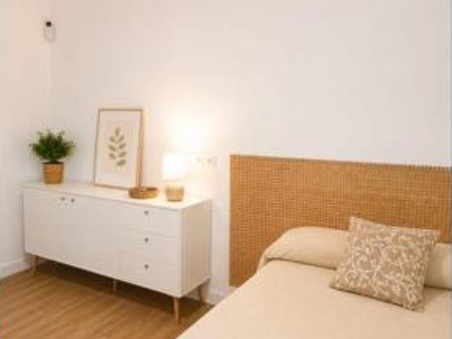 Apartamento en alquiler en Cerro-Amate, Sevilla