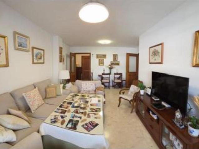 Apartamento en alquiler en Nervión, Sevilla