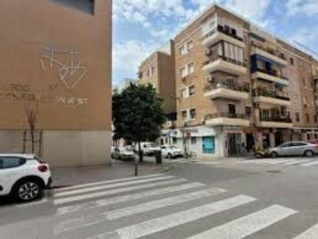 Apartamento en alquiler en Los Remedios, Sevilla