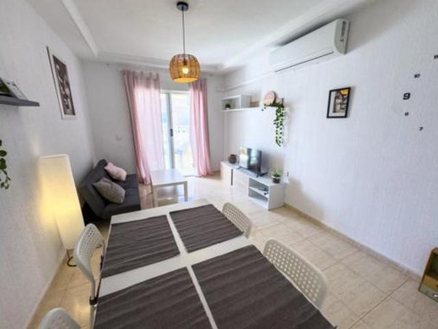 Apartamento en alquiler en Urbanización Calas Blancas, el Baix Segura / La Vega Baja