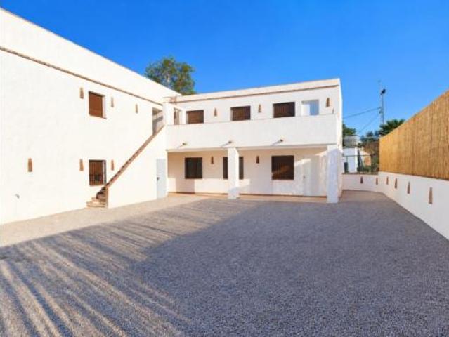 Apartamento en alquiler en Reñidero, La Axarquía