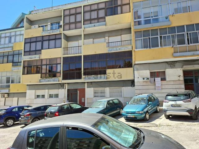 Apartamento alugar em Alto do Seixalinho, Alto do Seixalinho, Santo André e Verderena
