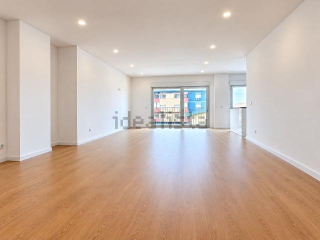Apartamento venda em Bairro Alves Redol, Alto do Seixalinho, Santo André e Verderena