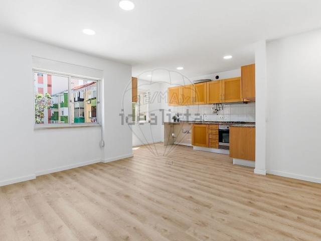 Apartamento venda em Verderena, Setúbal