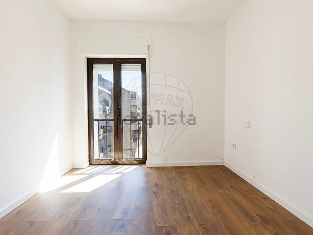 Apartamento alugar em Bairro das Palmeiras, Lavradio