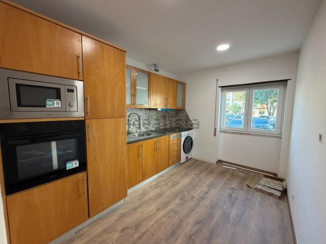 Apartamento venda em Alto do Seixalinho, Alto do Seixalinho, Santo André e Verderena