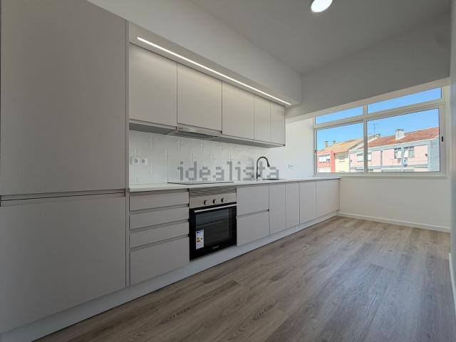 Apartamento venda em Verderena, Setúbal