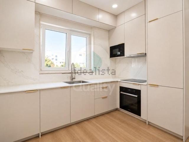 Apartamento venda em Bairro Alves Redol, Alto do Seixalinho, Santo André e Verderena