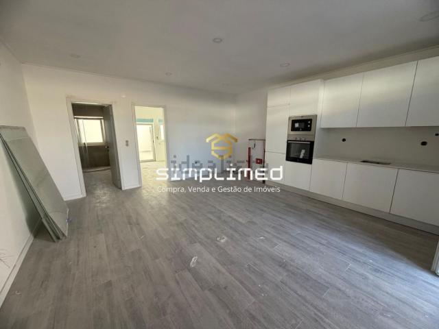 Apartamento venda em Bairro Alves Redol, Alto do Seixalinho, Santo André e Verderena