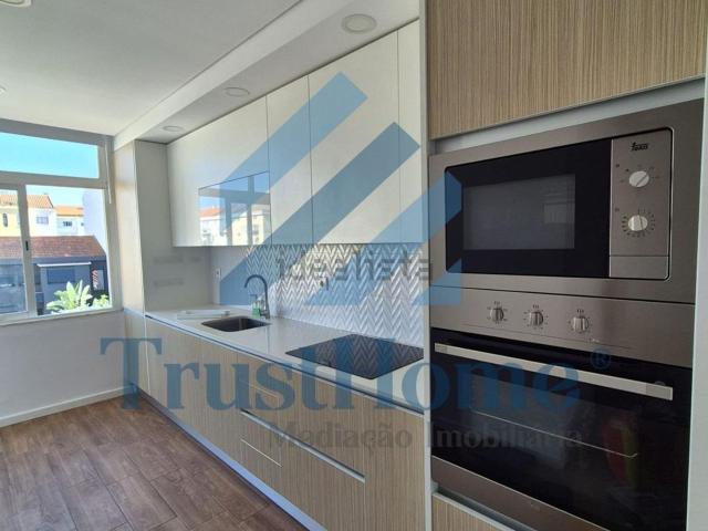 Apartamento alugar em Verderena, Setúbal