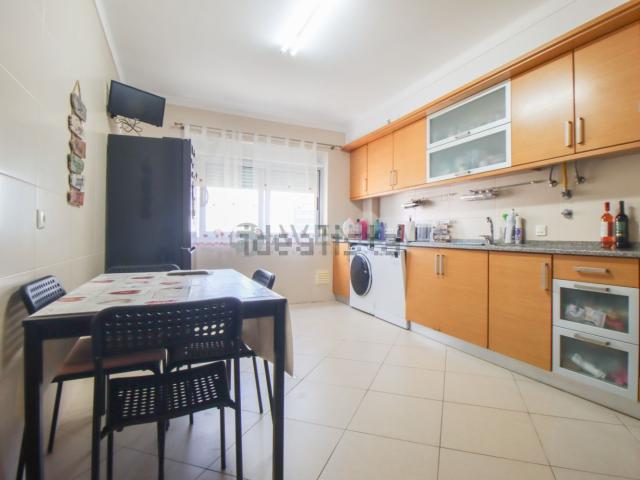 Apartamento venda em Verderena, Setúbal