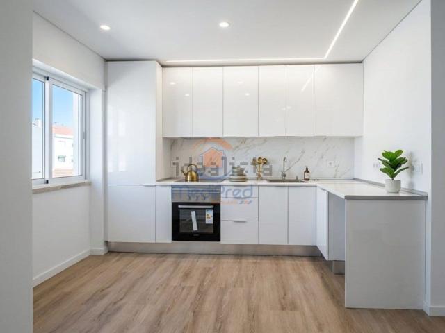Apartamento venda em Verderena, Setúbal