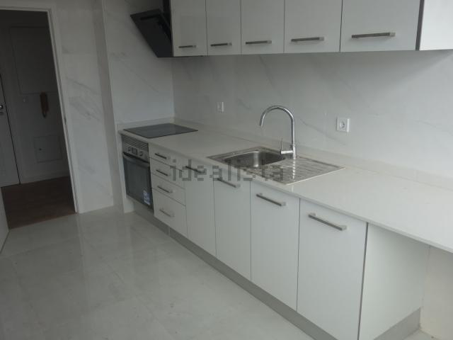 Apartamento venda em Bairro 25 de Abril, Alto do Seixalinho, Santo André e Verderena