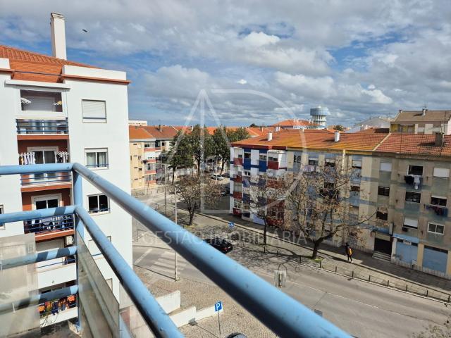 Apartamento venda em Casquilhos, Verderena