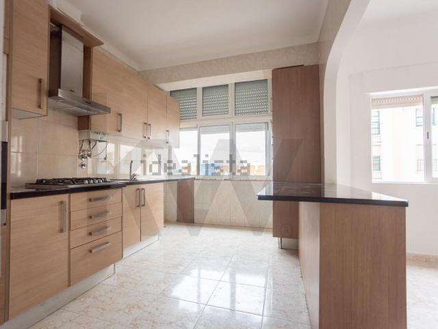 Apartamento venda em Verderena, Setúbal