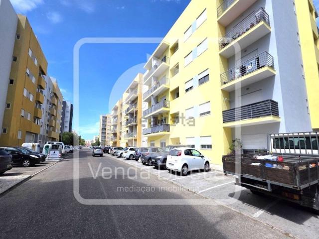 Apartamento alugar em Verderena, Setúbal