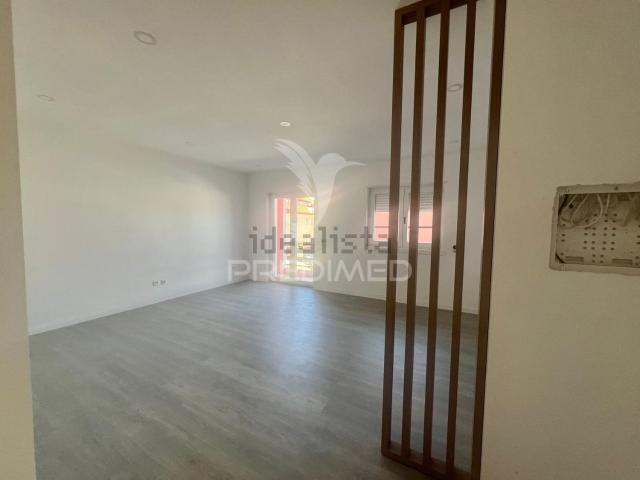 Apartamento venda em Bairro Alves Redol, Alto do Seixalinho, Santo André e Verderena