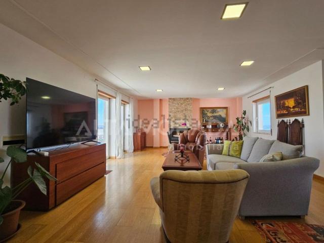 Duplex alugar em Verderena, Setúbal