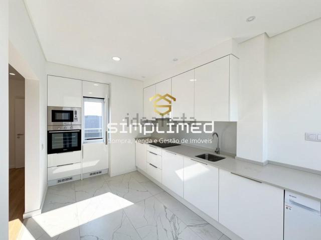 Apartamento venda em Bairro Alves Redol, Alto do Seixalinho, Santo André e Verderena