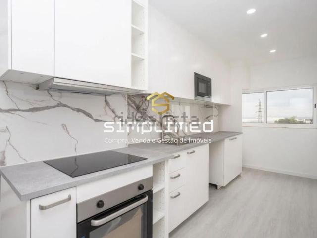 Apartamento venda em Bairro Alves Redol, Alto do Seixalinho, Santo André e Verderena