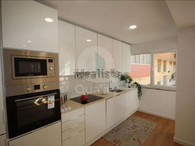 Apartamento venda em Amora, Seixal