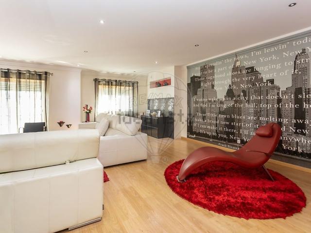 Duplex venda em Seixal, Amora