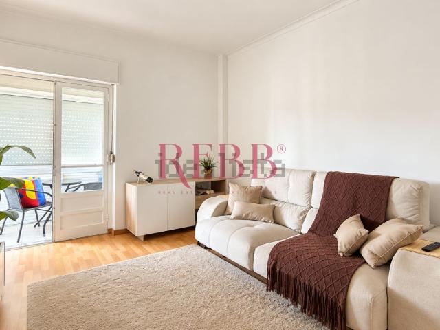 Apartamento venda em Cruz de Pau, Seixal