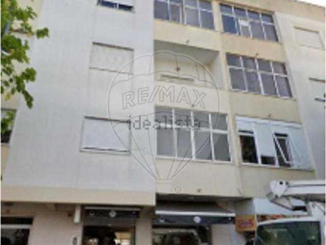 Apartamento venda em Cruz de Pau, Seixal