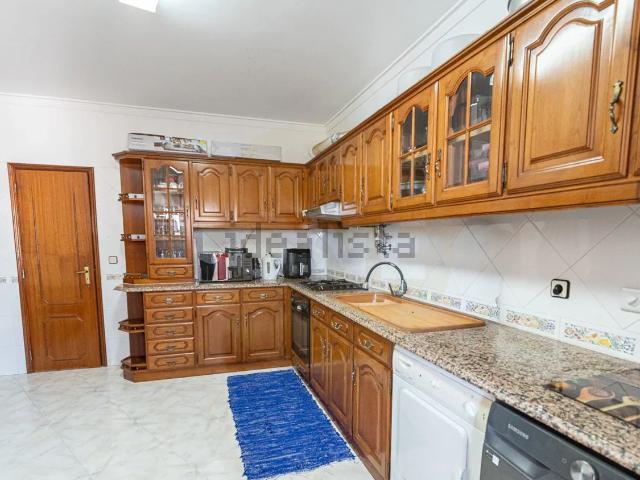 Apartamento venda em Quinta do Batateiro, Seixal